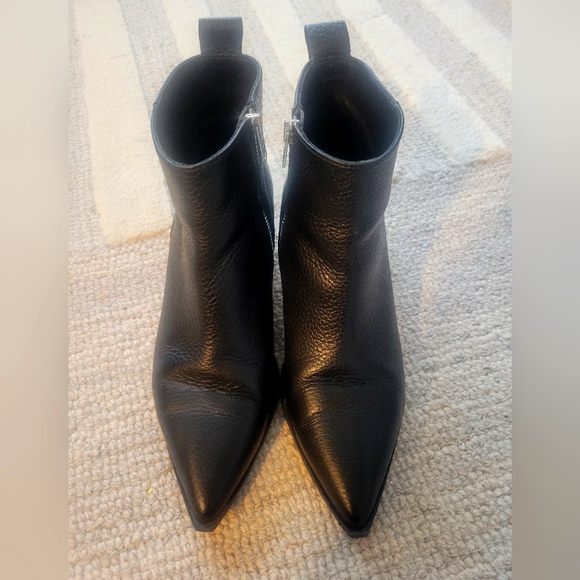 Everlane Shoes - Everlane Boss Boots Size 8